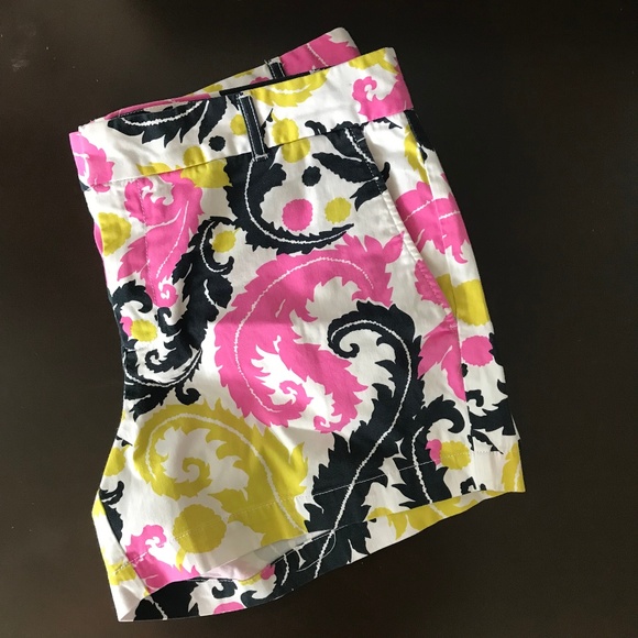 Banana Republic Milly Colorful Hibiscus Shorts 14 - Picture 2 of 5